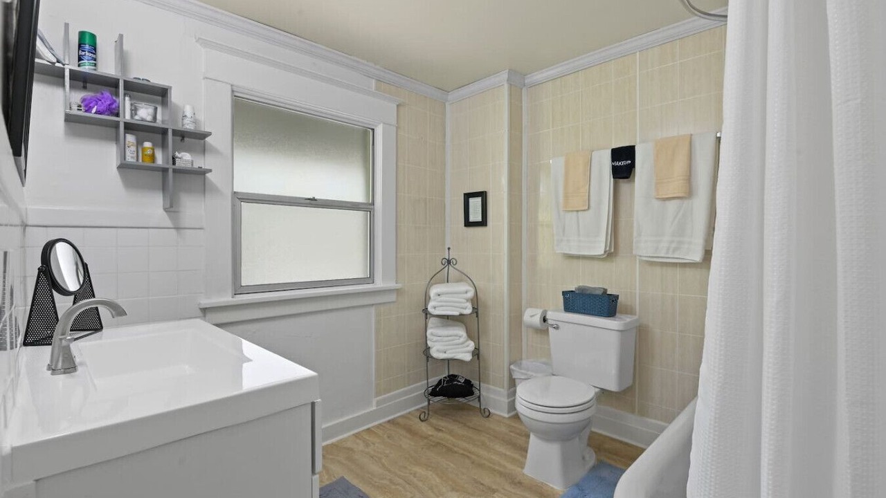 Photo of Bathroom in Manito