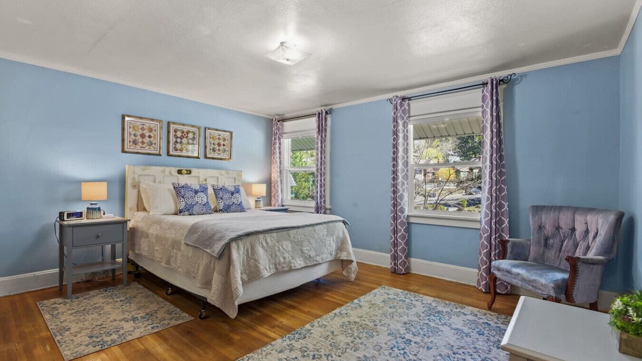 Photo of Bedroom in Manito