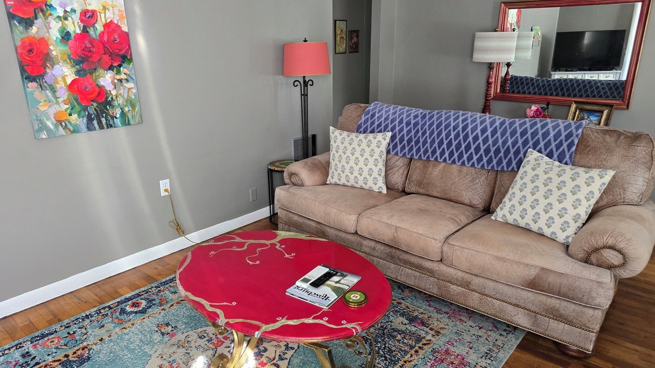Photo of Livingroom in Roseburg