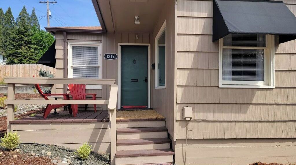 Photo of Outdoor in Roseburg