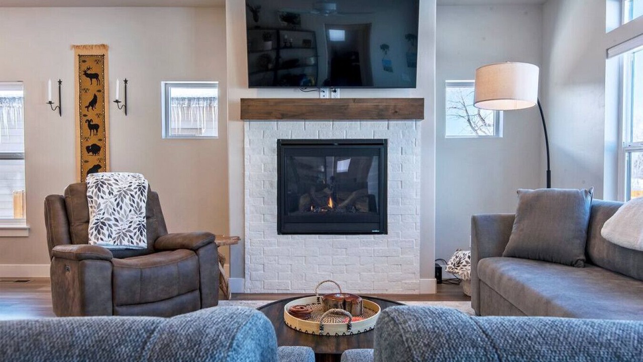 Photo of Livingroom in Victor