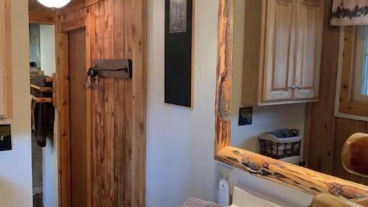 Photo of Bathroom in Naches