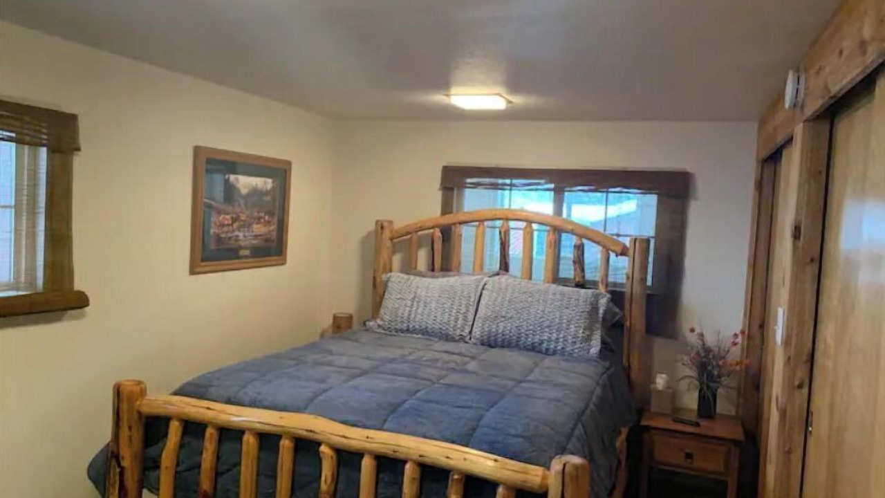 Photo of Bedroom in Naches