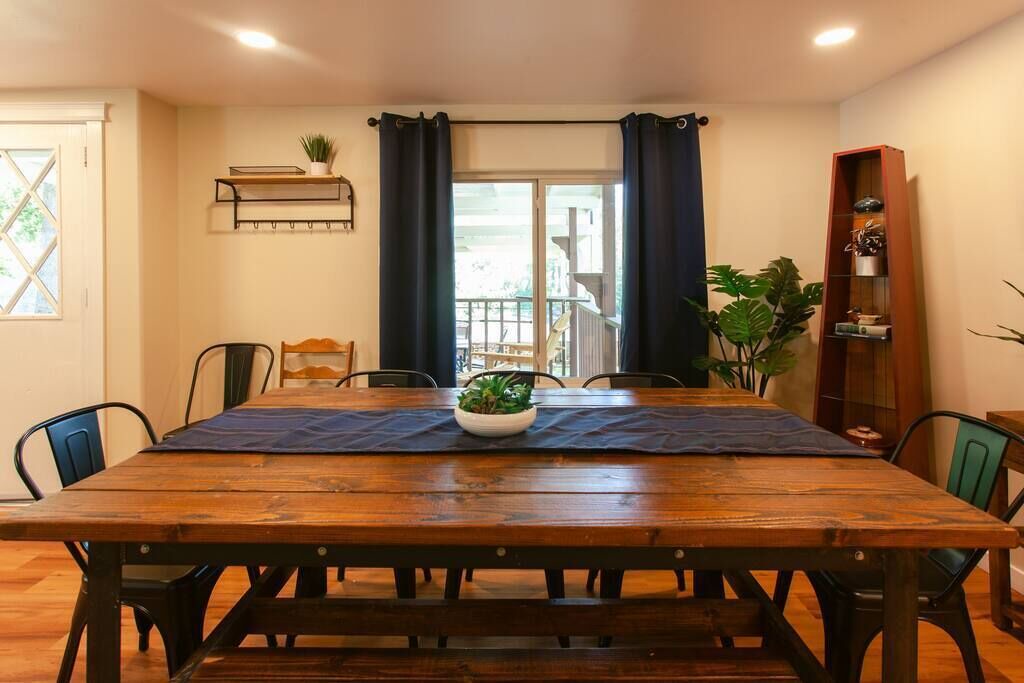 Photo of Bedroom in Trail