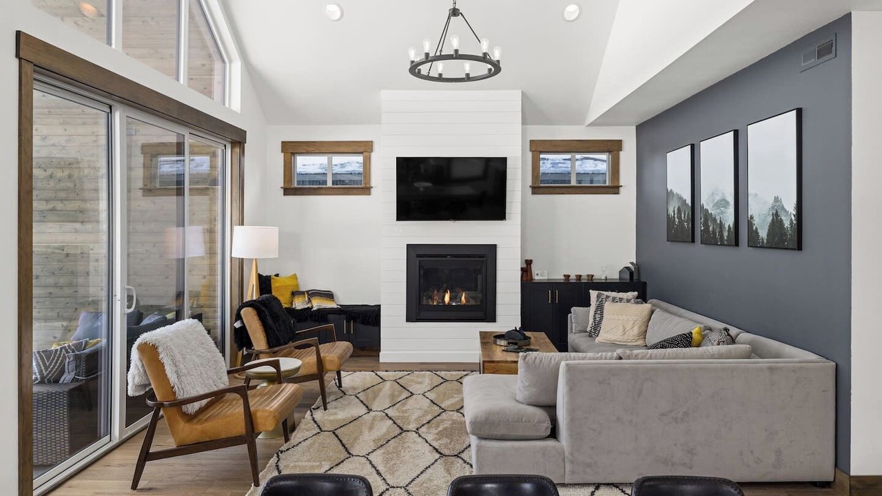 Photo of Livingroom in Cle Elum