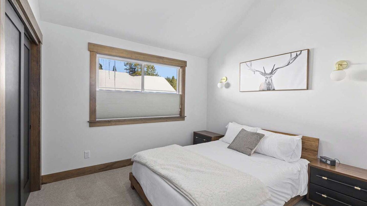 Photo of Bedroom in Cle Elum