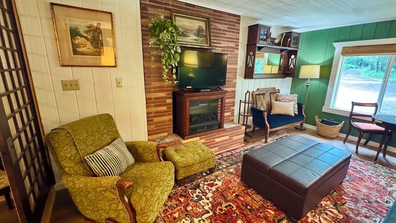 Photo of Bedroom in Port Angeles