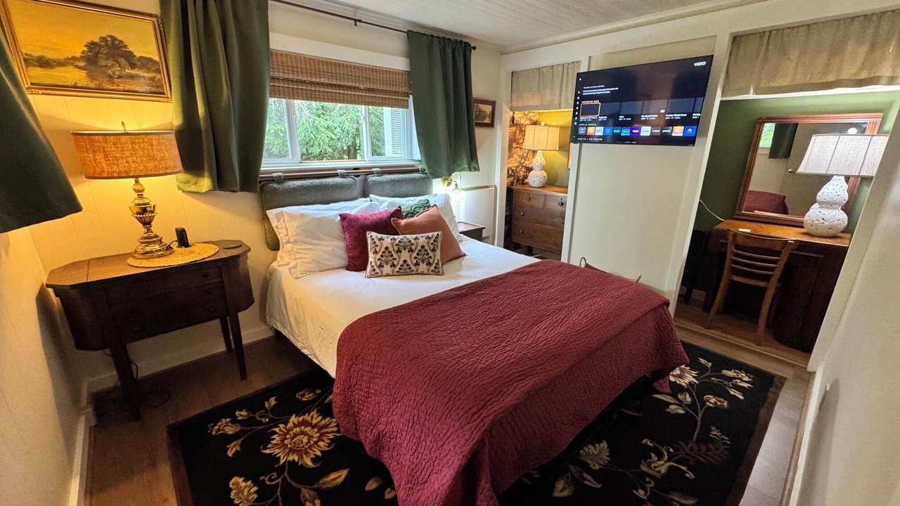Photo of Bedroom in Port Angeles