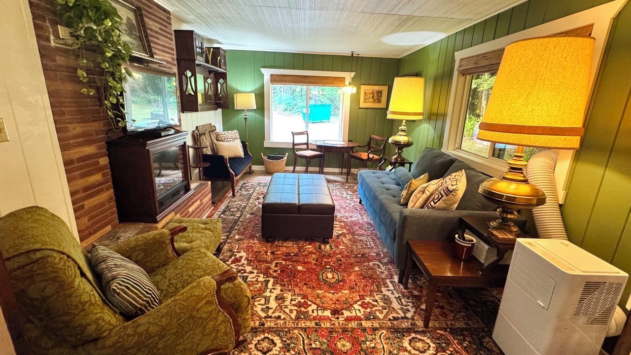 Photo of Bedroom in Port Angeles