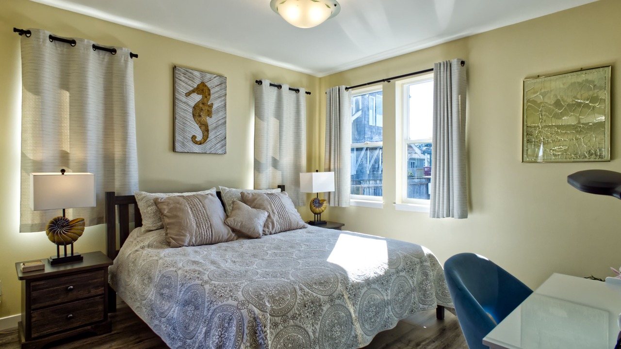 Photo of Bedroom in Newport