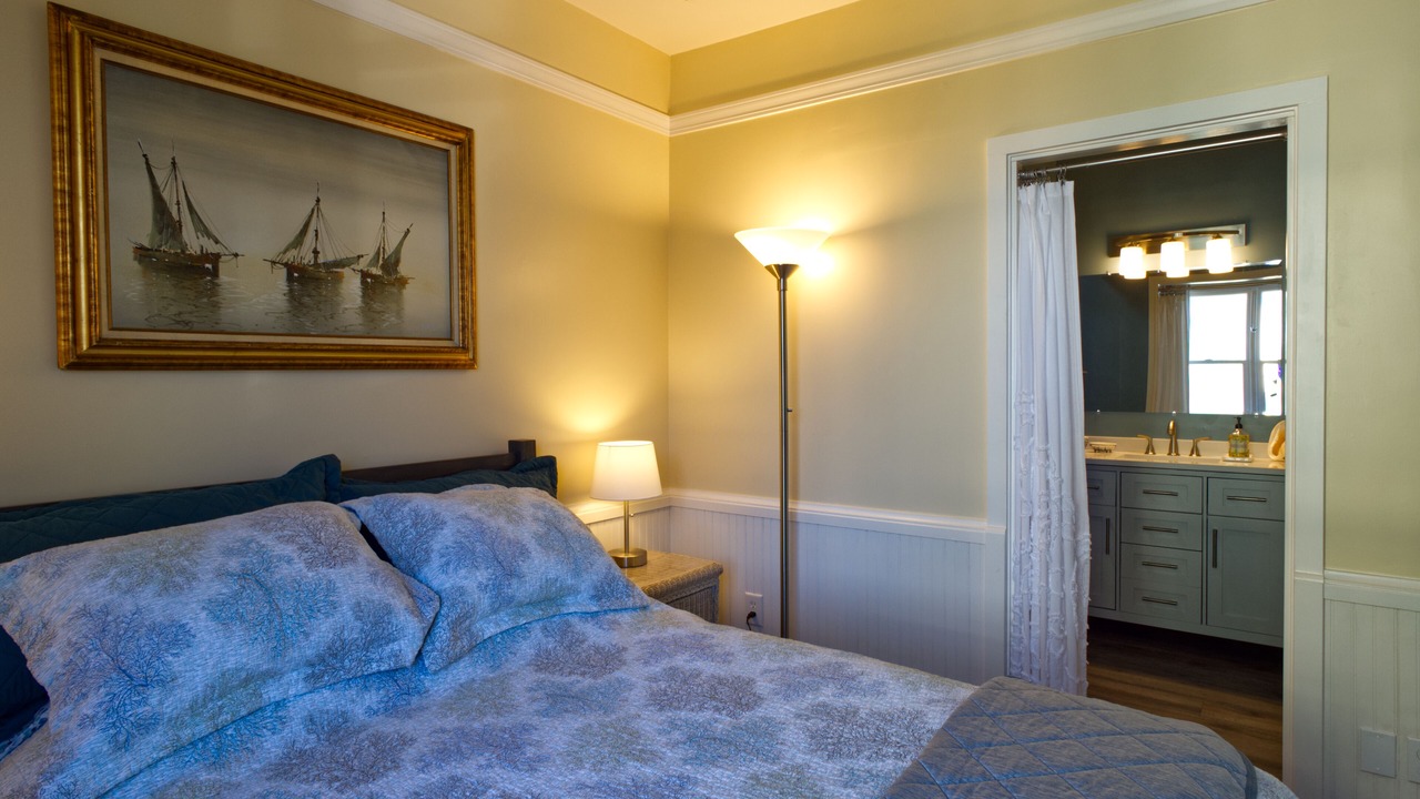 Photo of Bedroom in Newport