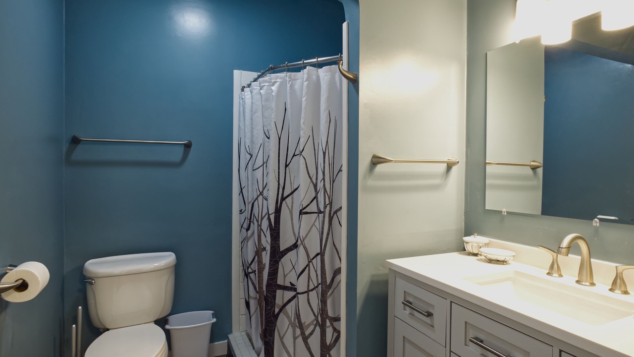 Photo of Bathroom in Newport