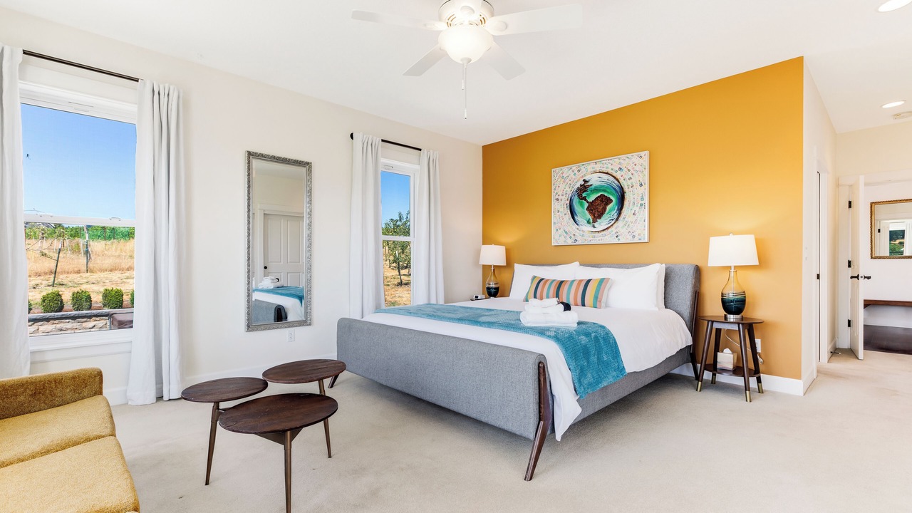 Photo of Bedroom in Newberg