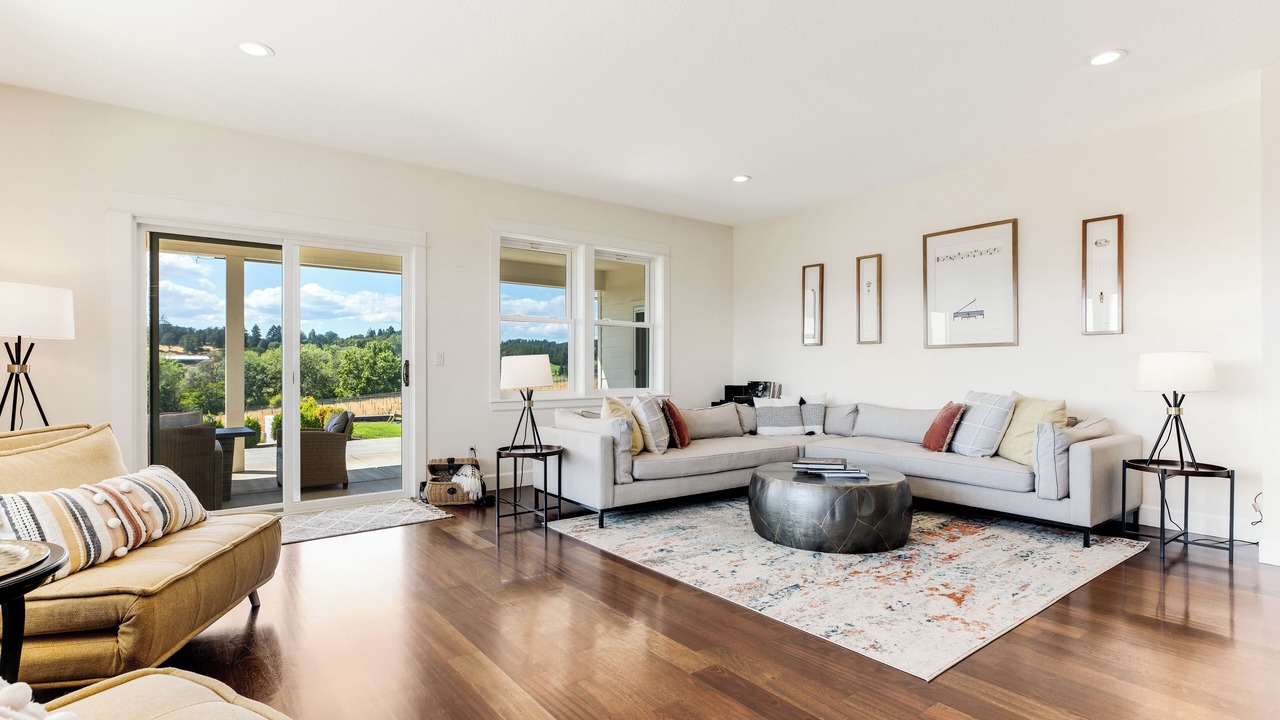 Photo of Livingroom in Newberg