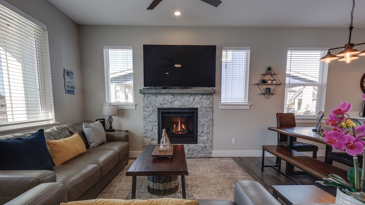 Photo of Livingroom in Ocean Shores