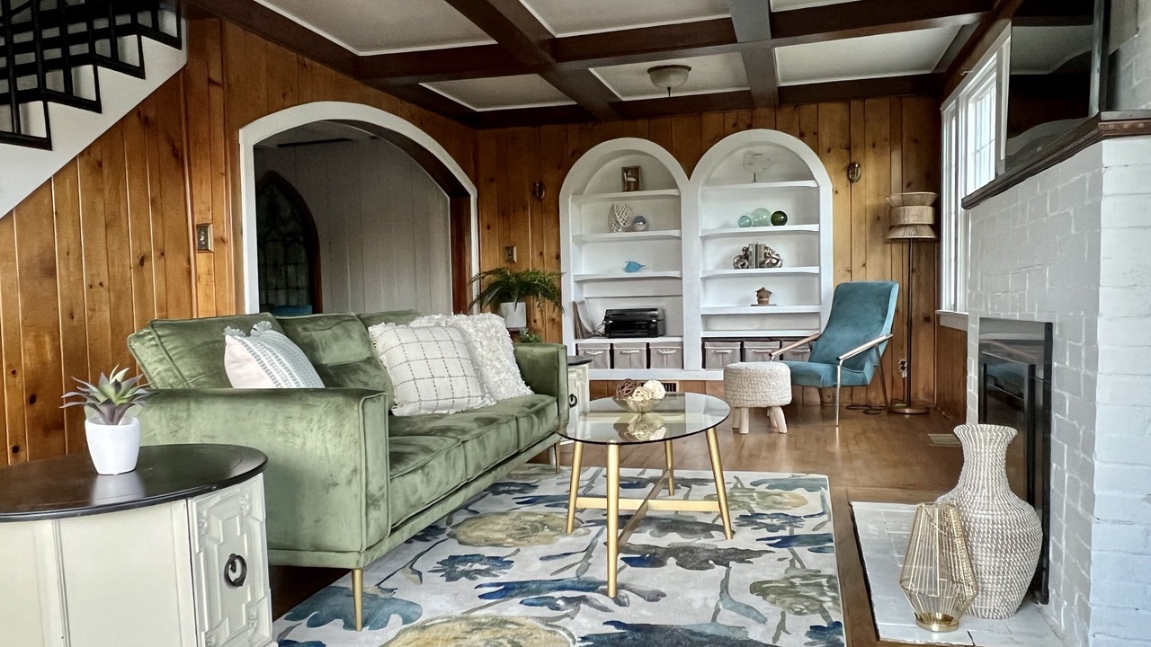 Photo of Livingroom in Port Angeles