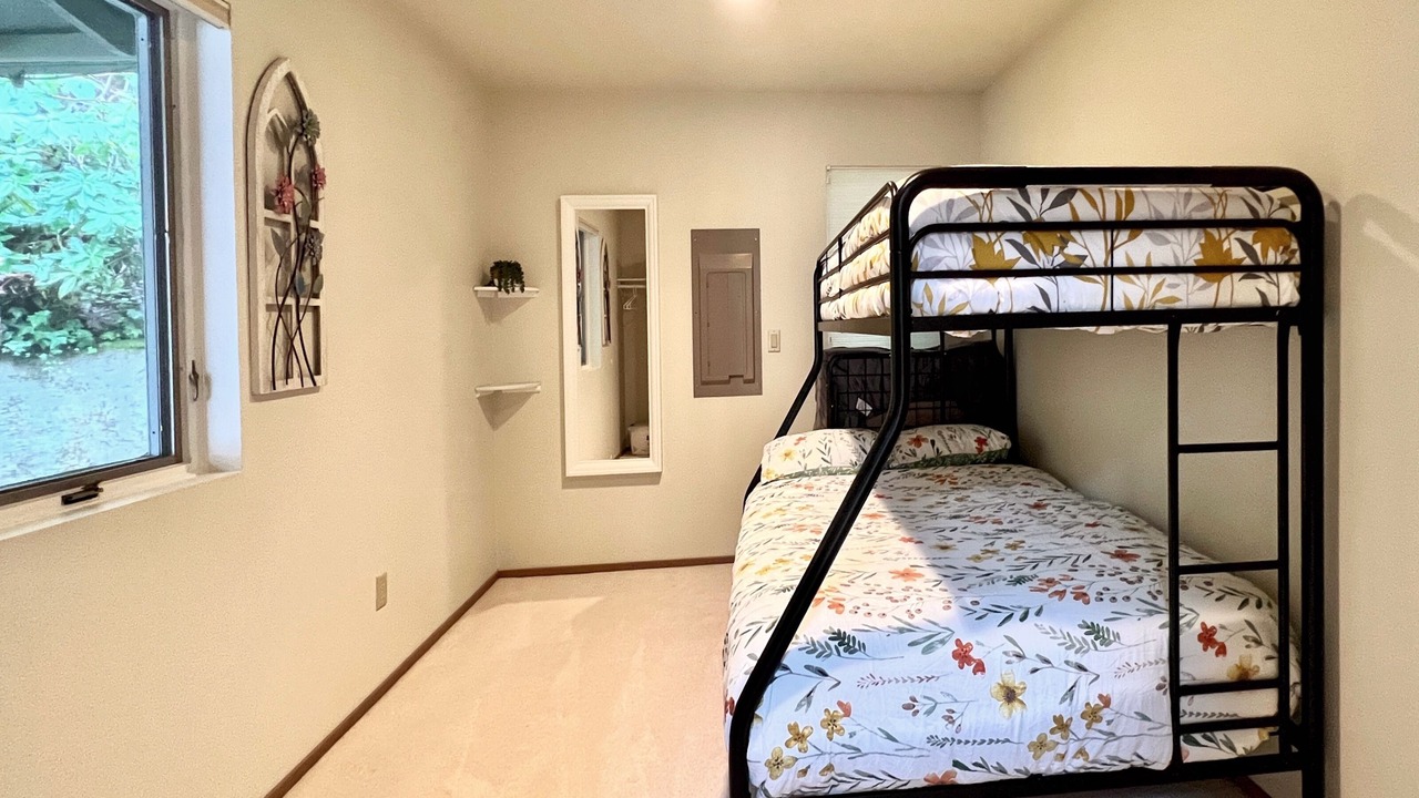 Photo of Bedroom in Belfair