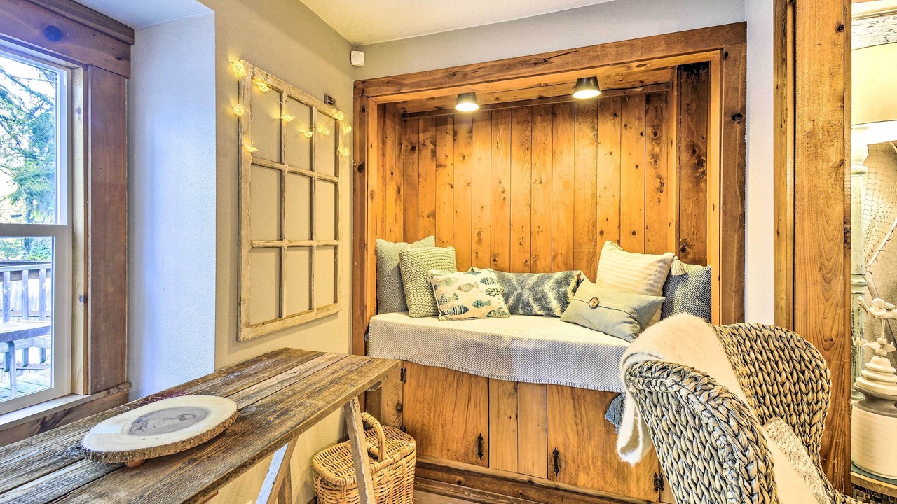 Photo of Bedroom in Fox Island