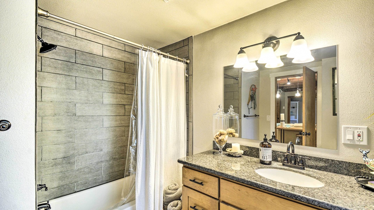 Photo of Bathroom in Fox Island