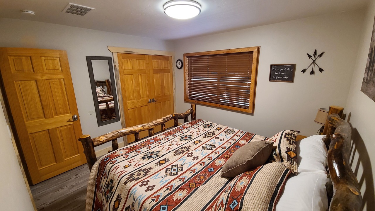 Photo of Bedroom in Irwin