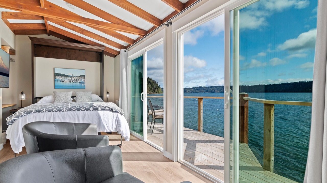 Photo of Bedroom in Gig Harbor