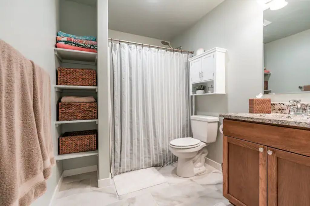 Photo of Bathroom in Cascade