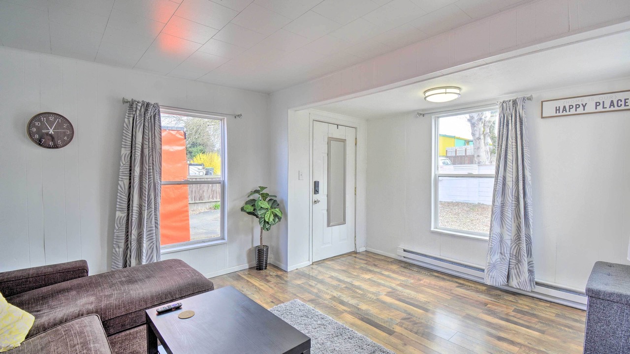 Photo of Bedroom in Bremerton