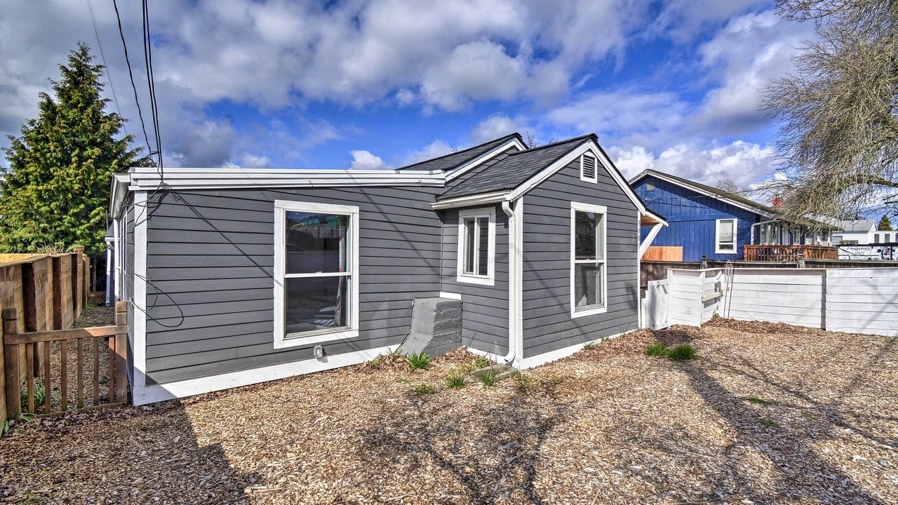 Photo of Outdoor in Bremerton