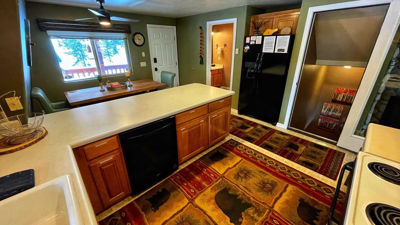 Photo of Kitchen in Duck Creek Village
