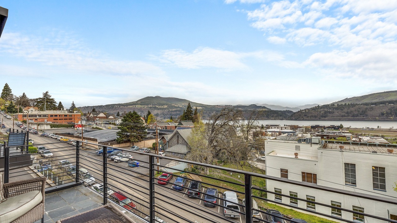 Photo of Others in Hood River
