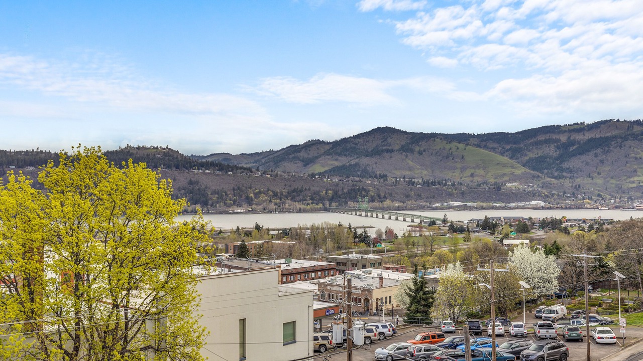 Photo of Others in Hood River