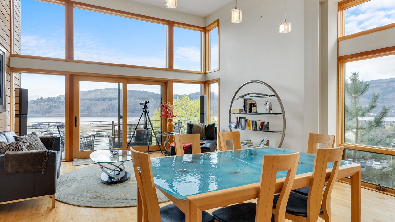 Photo of Others in Hood River