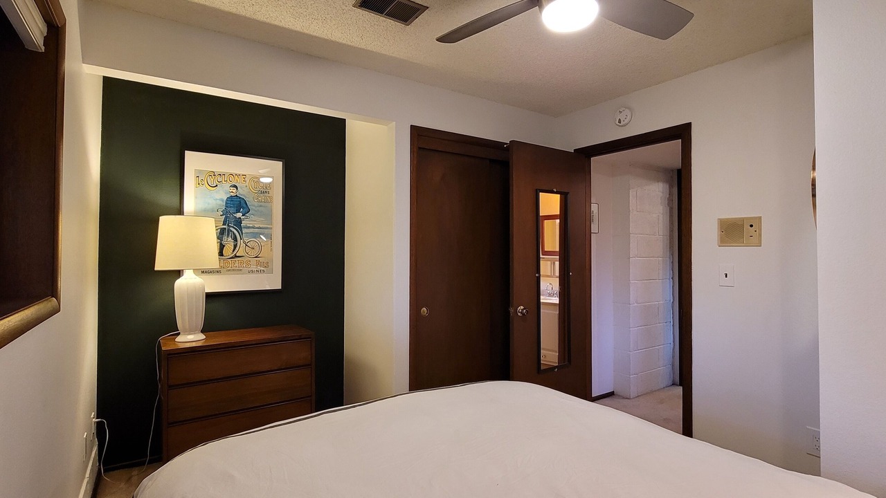 Photo of Bedroom in Reed