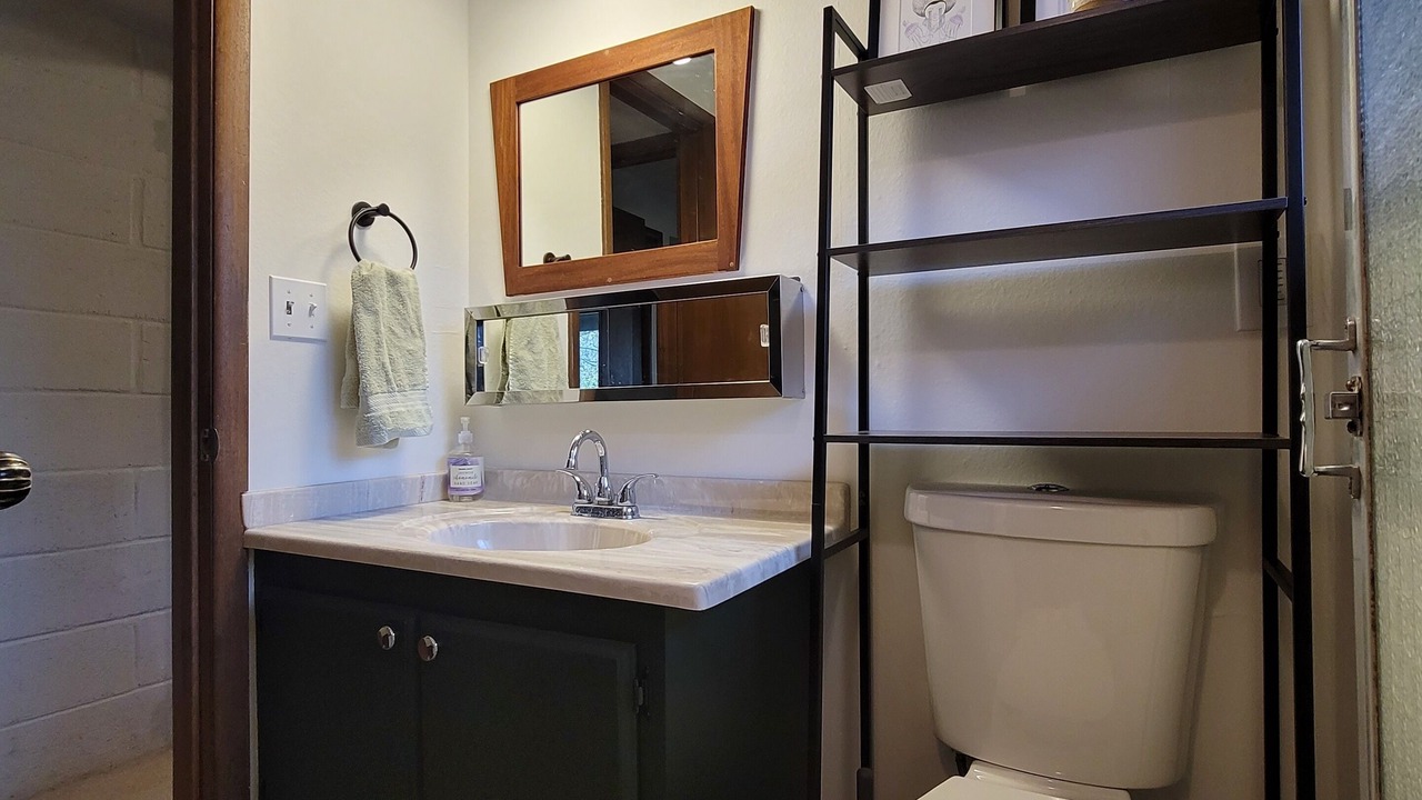 Photo of Bathroom in Reed