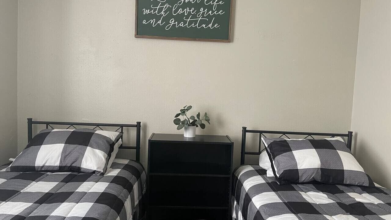 Photo of Bedroom in Garden District