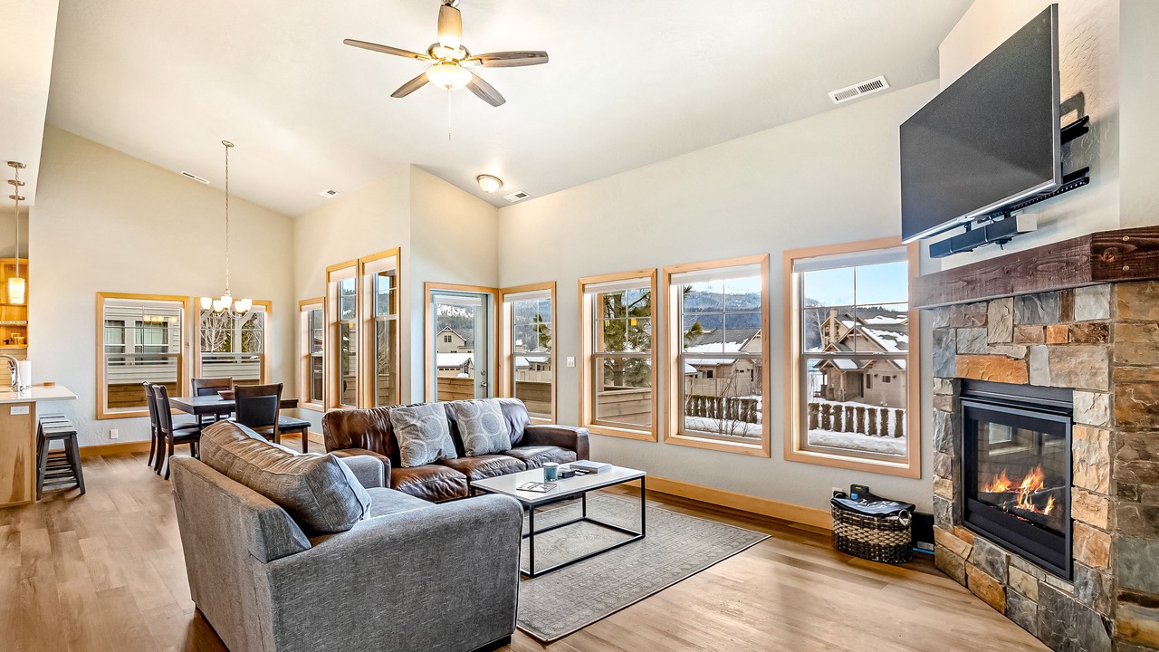 Photo of Livingroom in Dover Bay