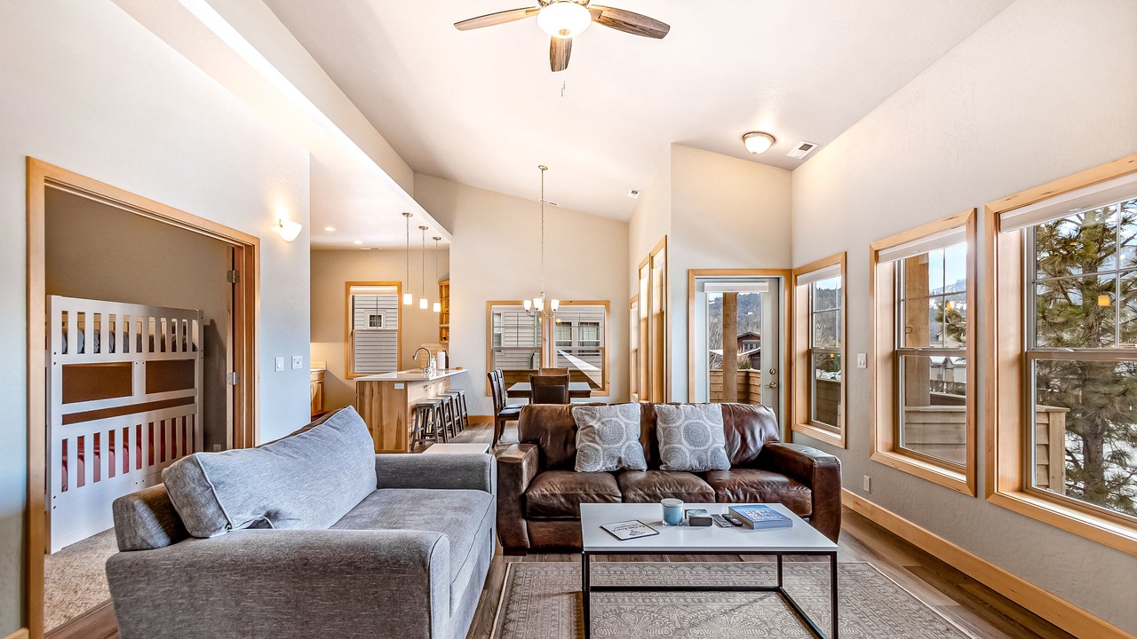 Photo of Livingroom in Dover Bay