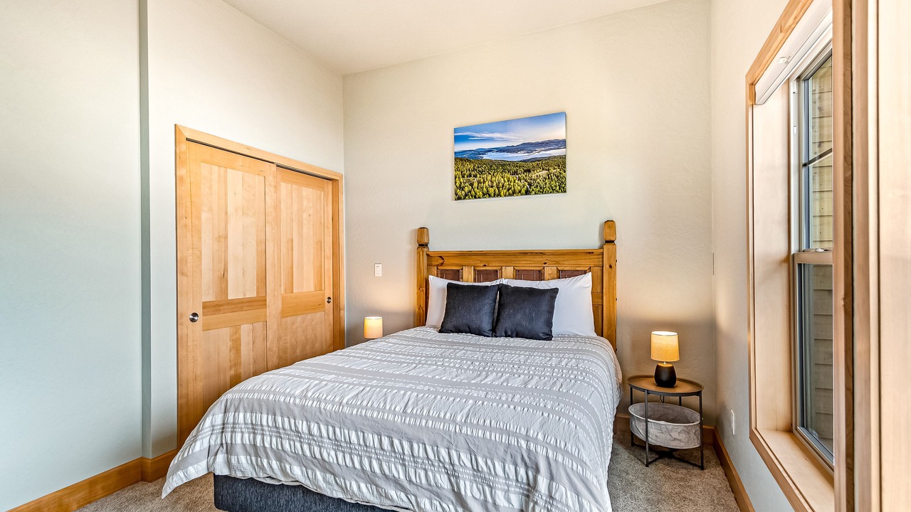 Photo of Bedroom in Dover Bay