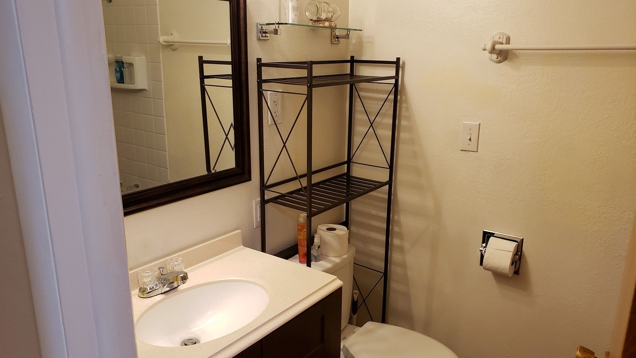 Photo of Bathroom in Sunset