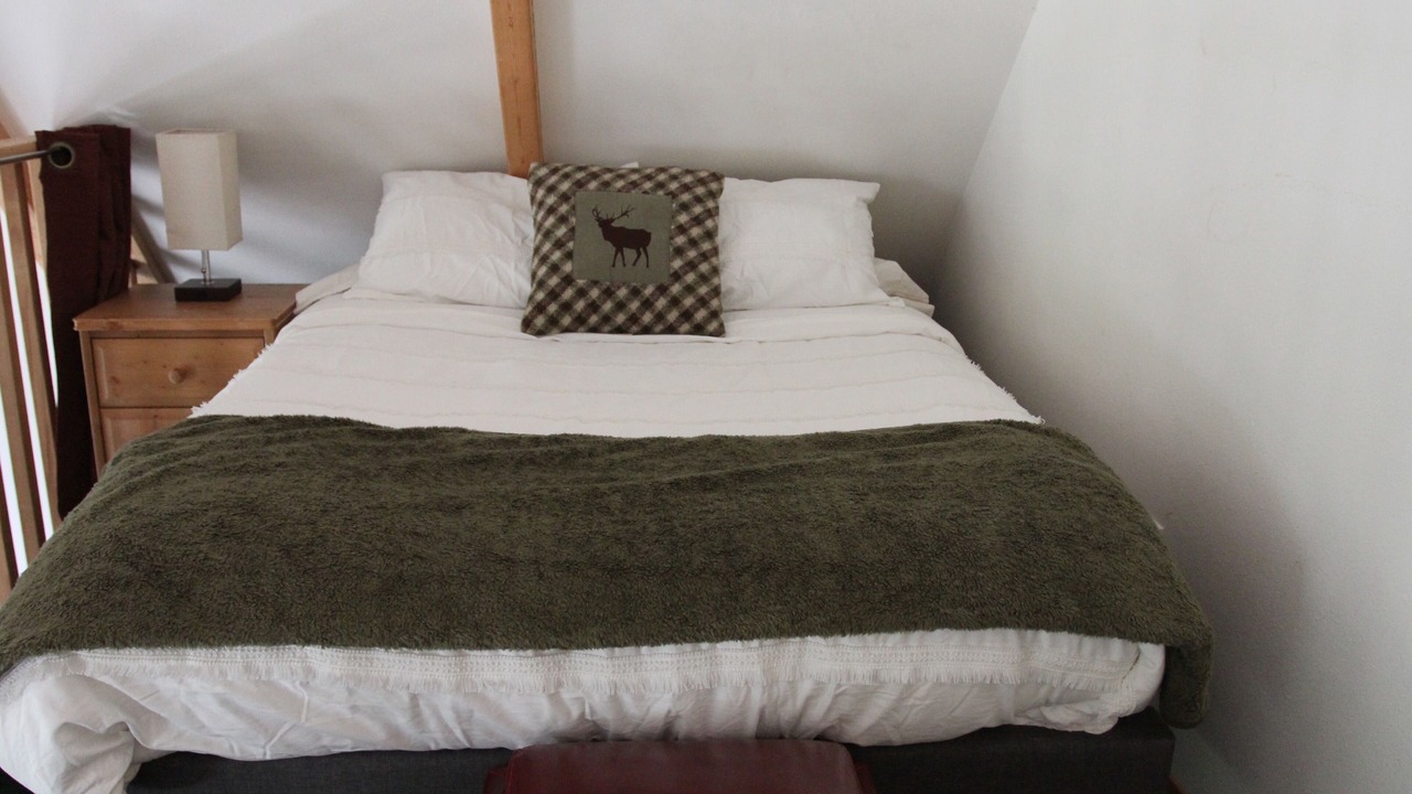 Photo of Bedroom in Enumclaw