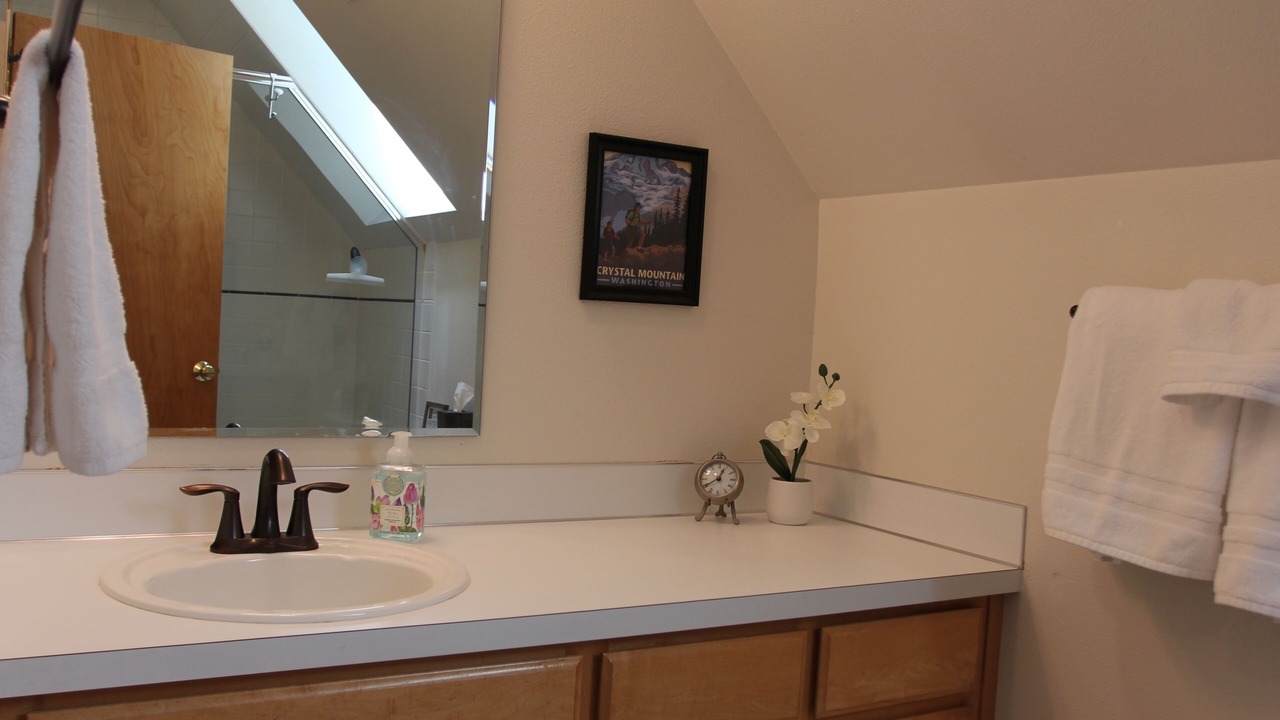 Photo of Bathroom in Enumclaw
