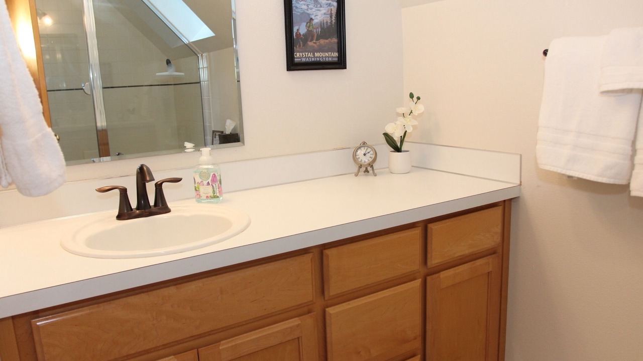 Photo of Bathroom in Enumclaw