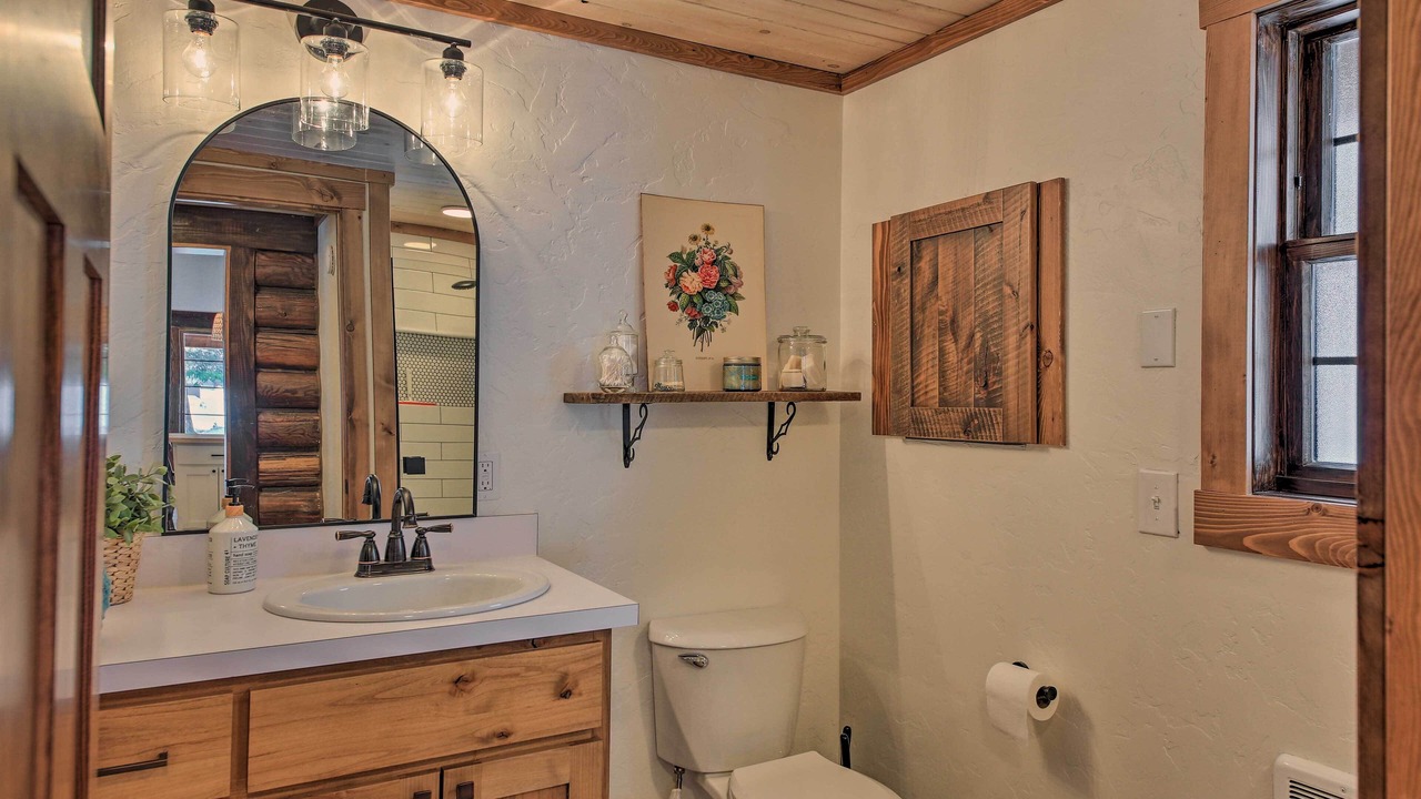 Photo of Bathroom in Bonners Ferry
