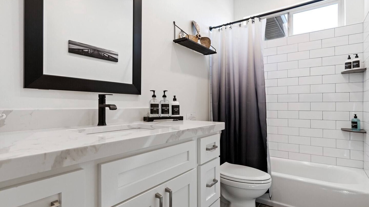 Photo of Bedroom in Fish Haven