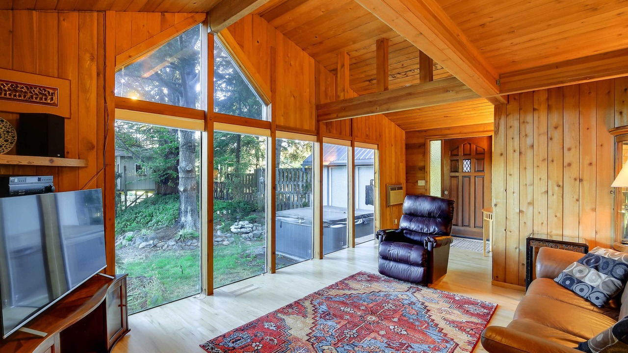 Photo of Bedroom in White Salmon