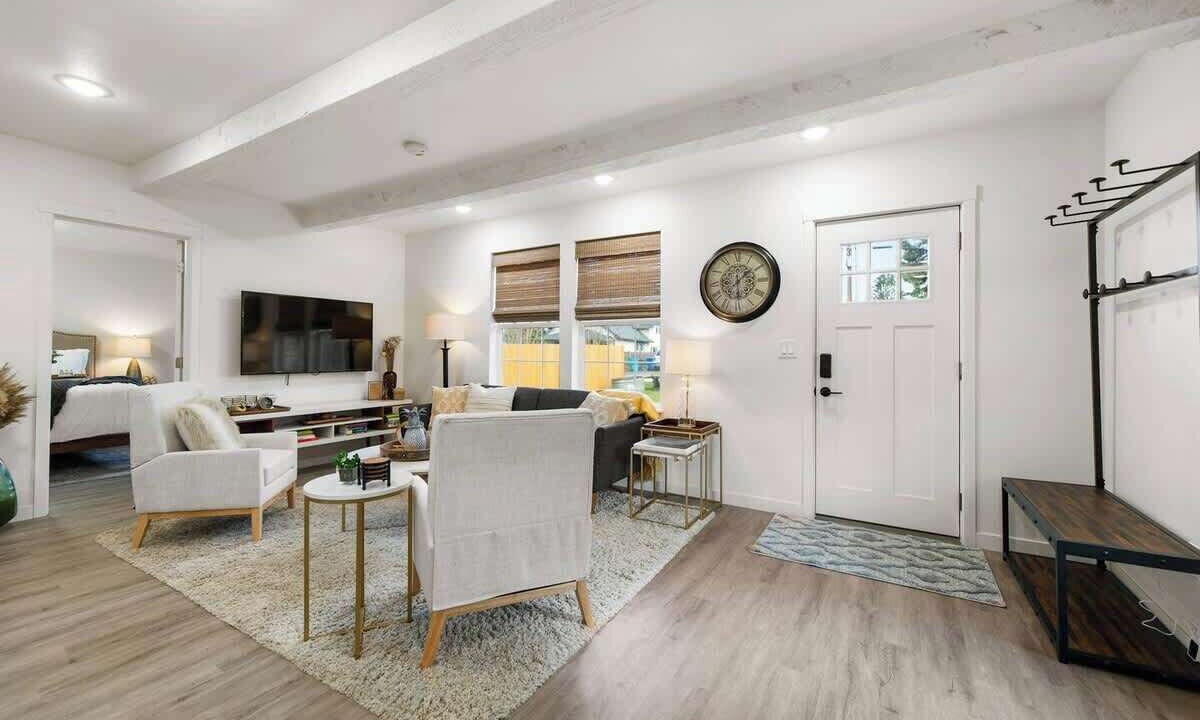 Photo of Livingroom in Vancouver