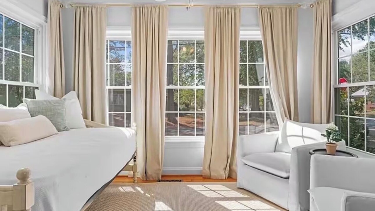 Photo of Bedroom in Northport
