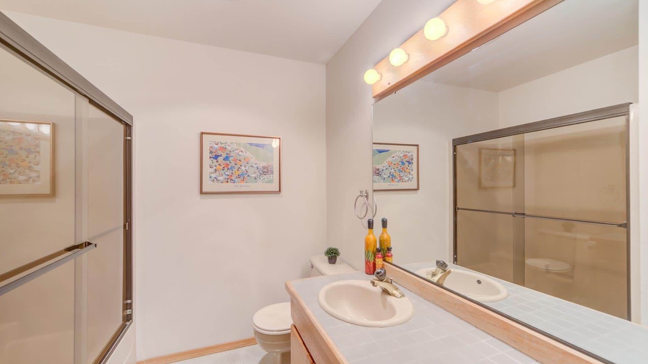 Photo of Bathroom in Sunriver