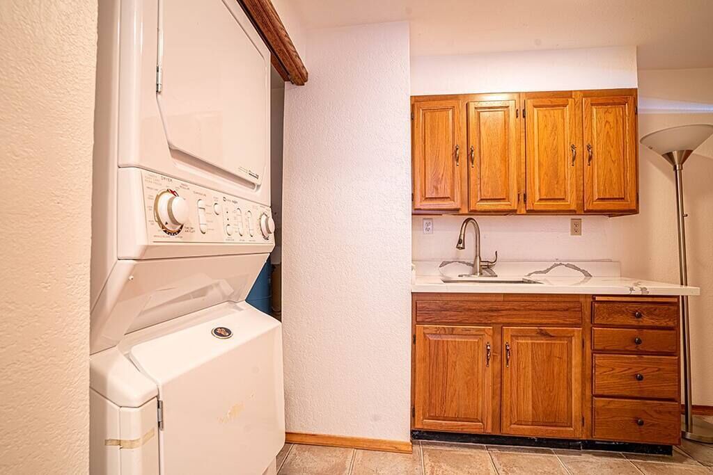 Photo of Bedroom in Longbranch