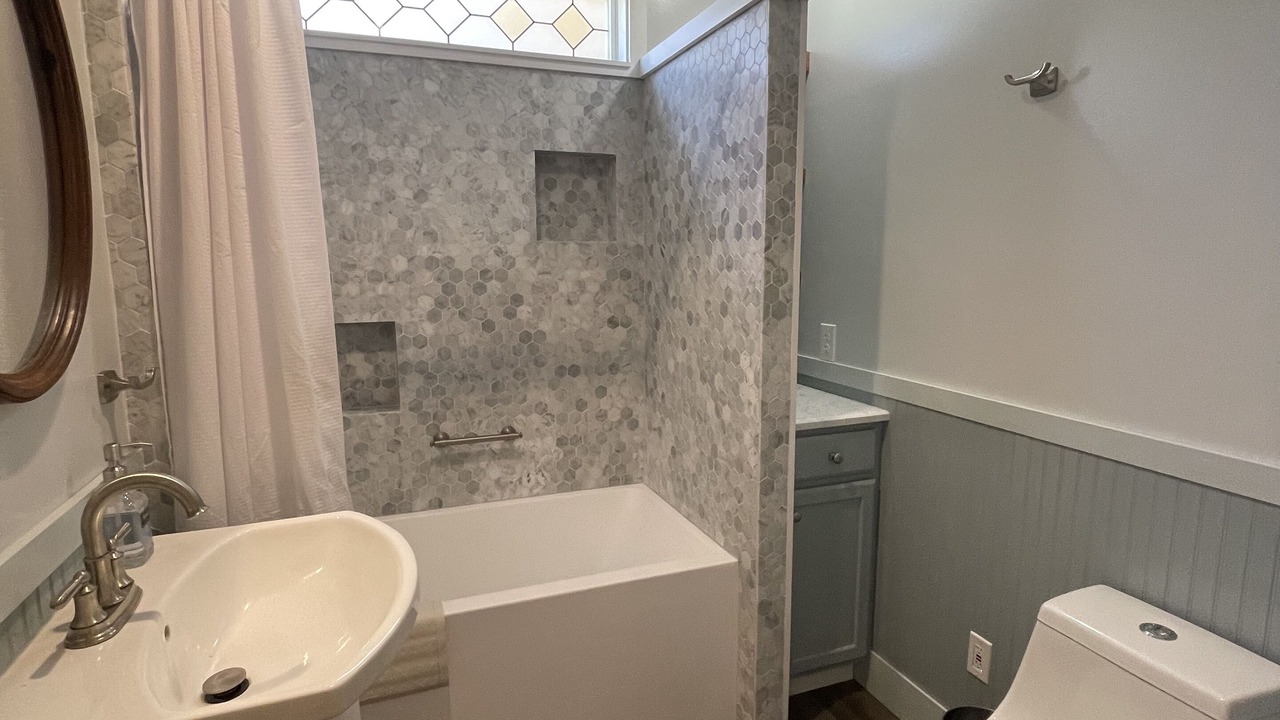 Photo of Bathroom in Corvallis